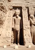 Kleiner Tempel (Abu Simbel) 05a.jpg