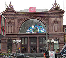 Bonn Hbf main entrance.jpg