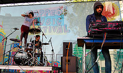 Crystal Castles beim Popped! Music Festival, 2008