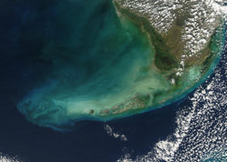 NASA-Aufnahme der Florida Keys, die Dry Tortugas am äußersten westlichen Ende