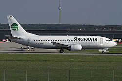 Boeing 737-300 der Germania am Flughafen Stuttgart