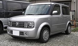 Nissan Cube (2002)