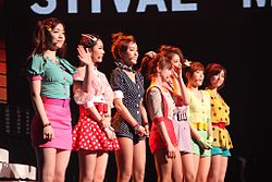 T-ara beim Cyworld Dream Music Festival (2011)