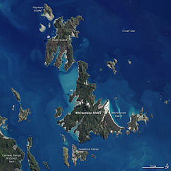 Satellitenbild der Whitsunday Islands, inkl. Beschriftung