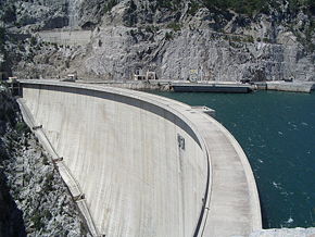 Arch dam Oymapinar (Manavgat River, Turkey).JPG
