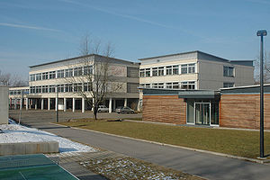 20090215 Lauffen Hölderlin-Gymnasium hinten.jpg