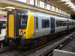 Desiro Class 350 der britischen Eisenbahngesellschaft Central Trains