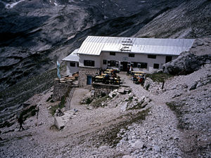 Knorrhütte im Wettersteingebirge