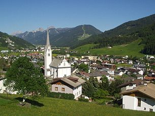 Blick auf Sillian in Richtung Osten (Lienzer Dolomiten)