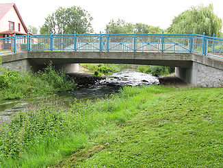 Straßenbrücke über die Beke in Schwaan