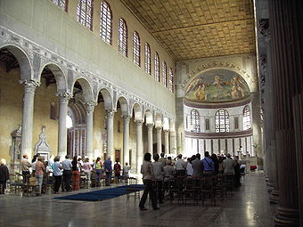 Inneres der Basilika Santa Sabina