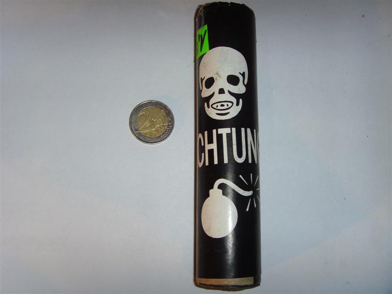 3,436 likes · 9 talking about this. Polenböller Totenkopf - Woher bekommt man diesen totenkopf böller? (Pyrotechnik)