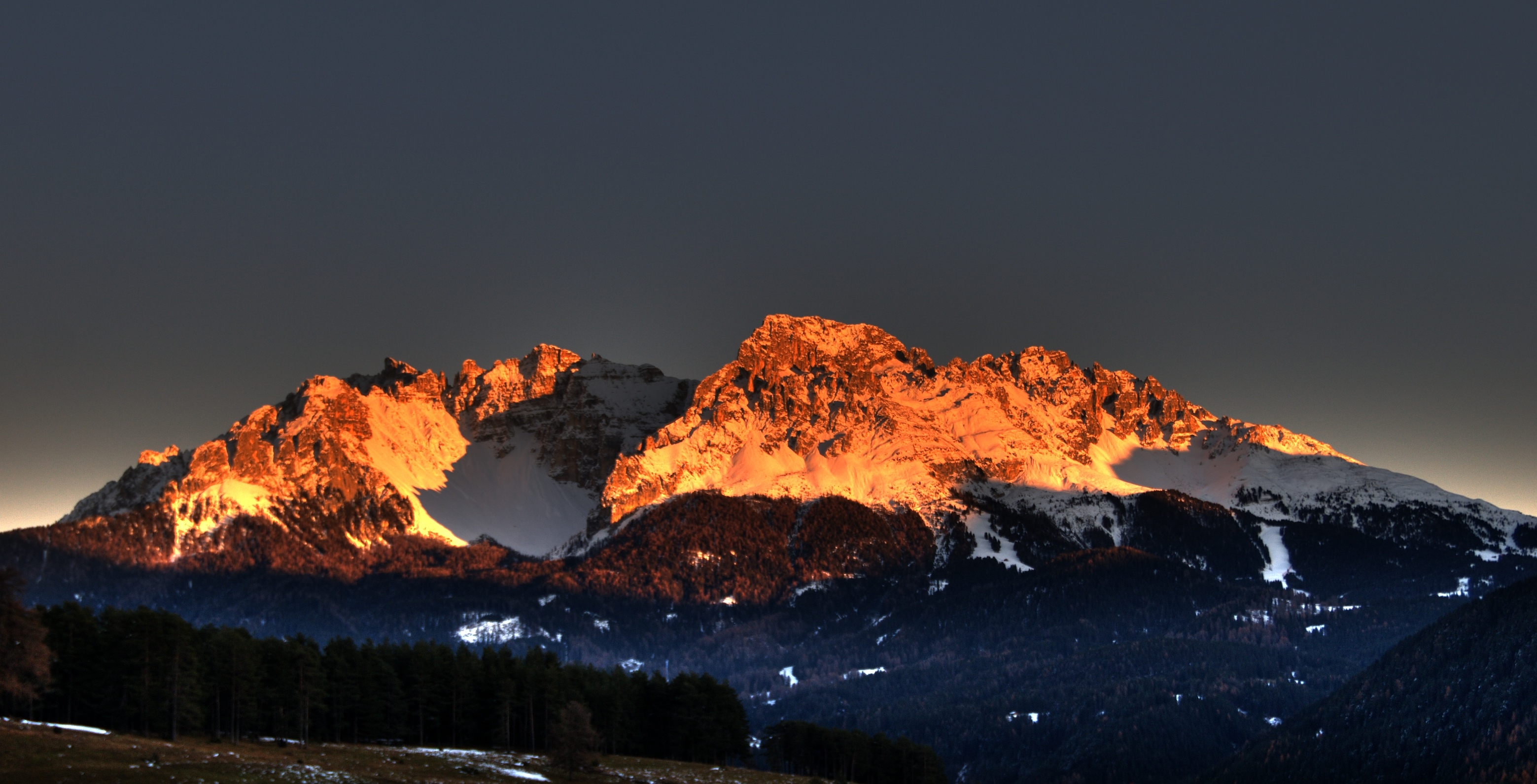 Alpenglühen Alpenglühen
