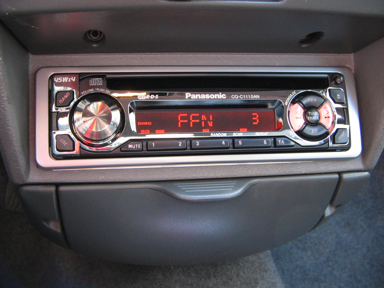 Download this Modernes Autoradio Mit Spieler picture Download this Modernes Autoradio Mit Spieler picture