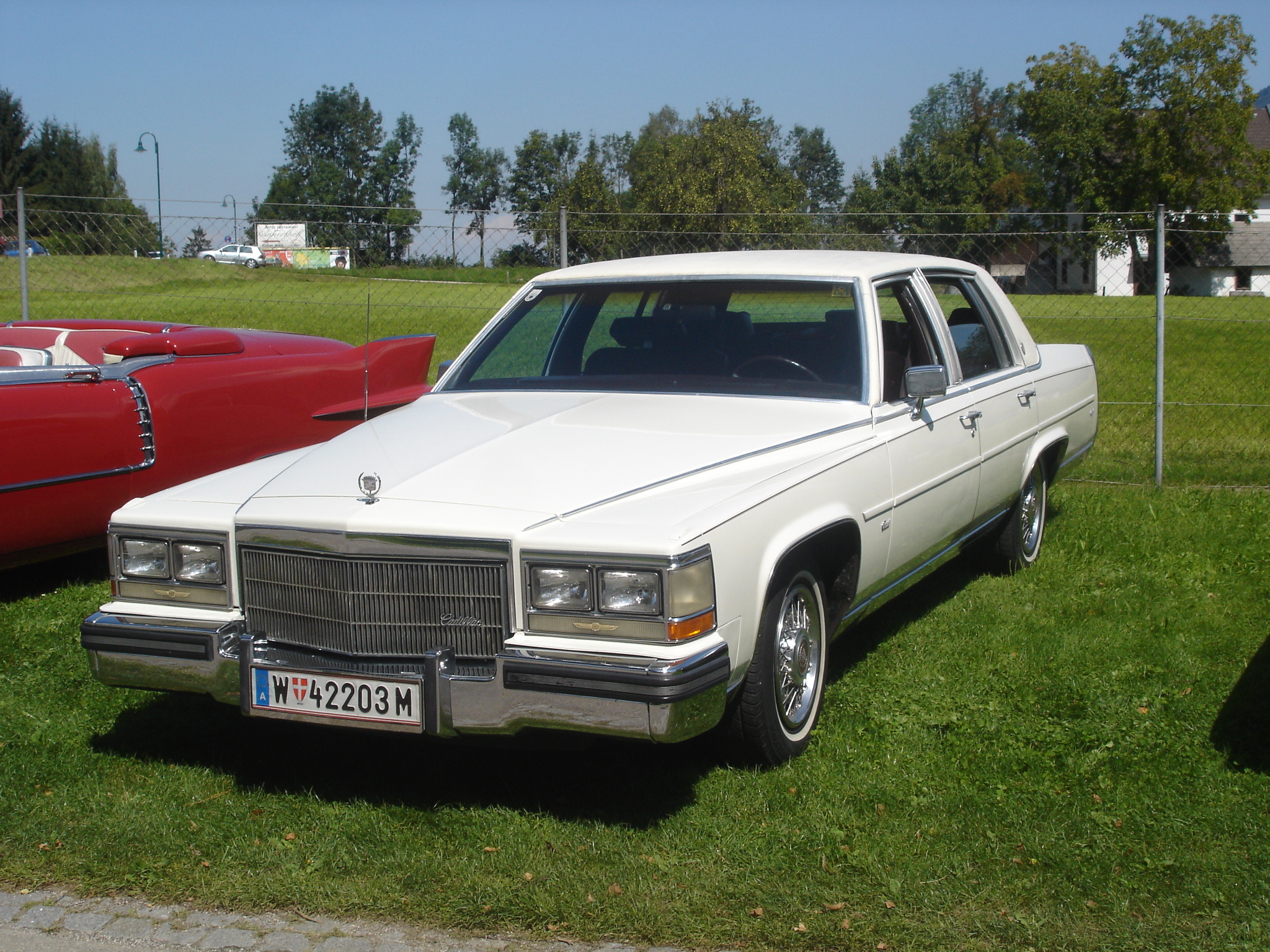 Cadillac Fleetwood Brougham