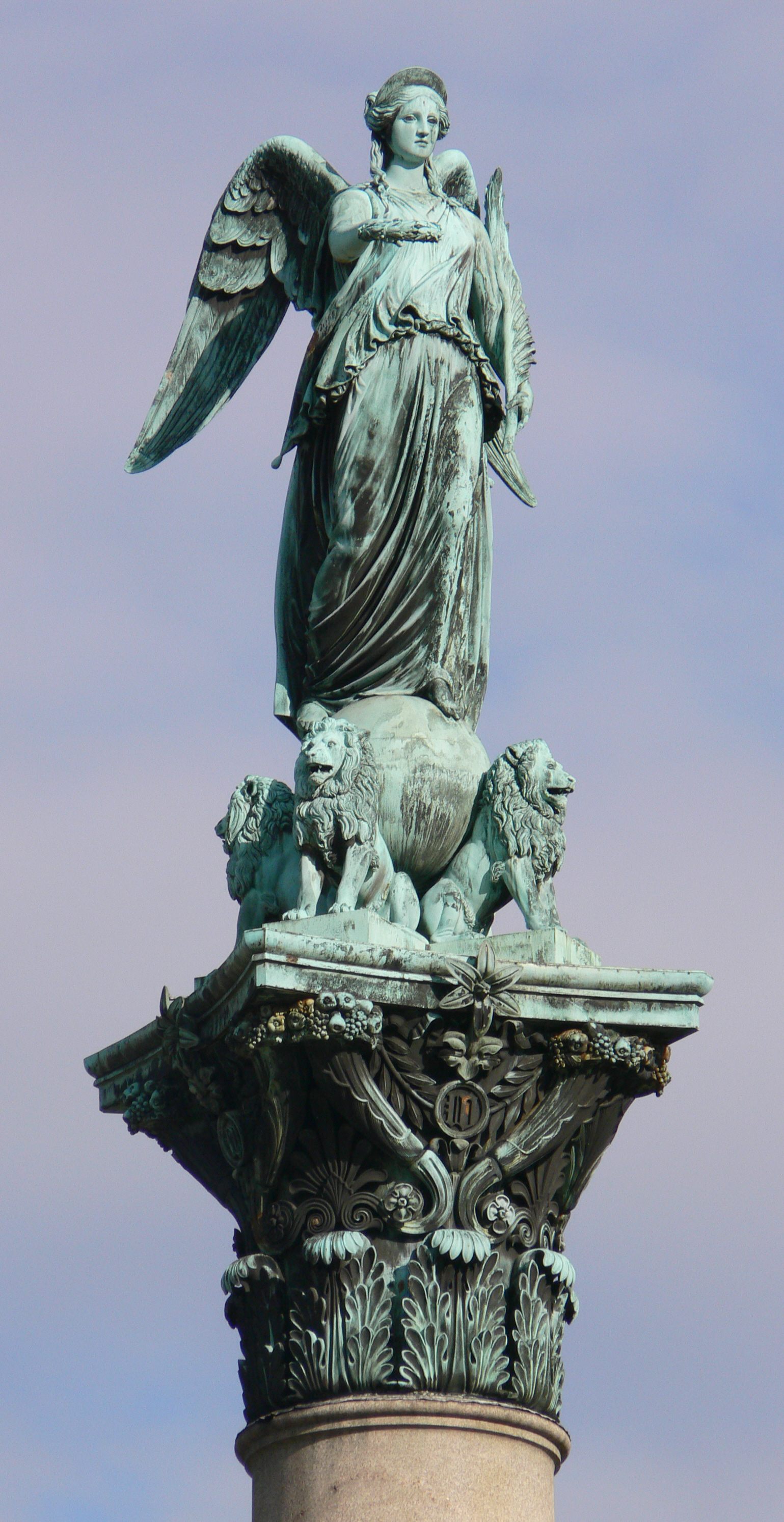 http://de.academic.ru/pictures/dewiki/67/Concordia_Stuttgart_Schlossplatz.jpg