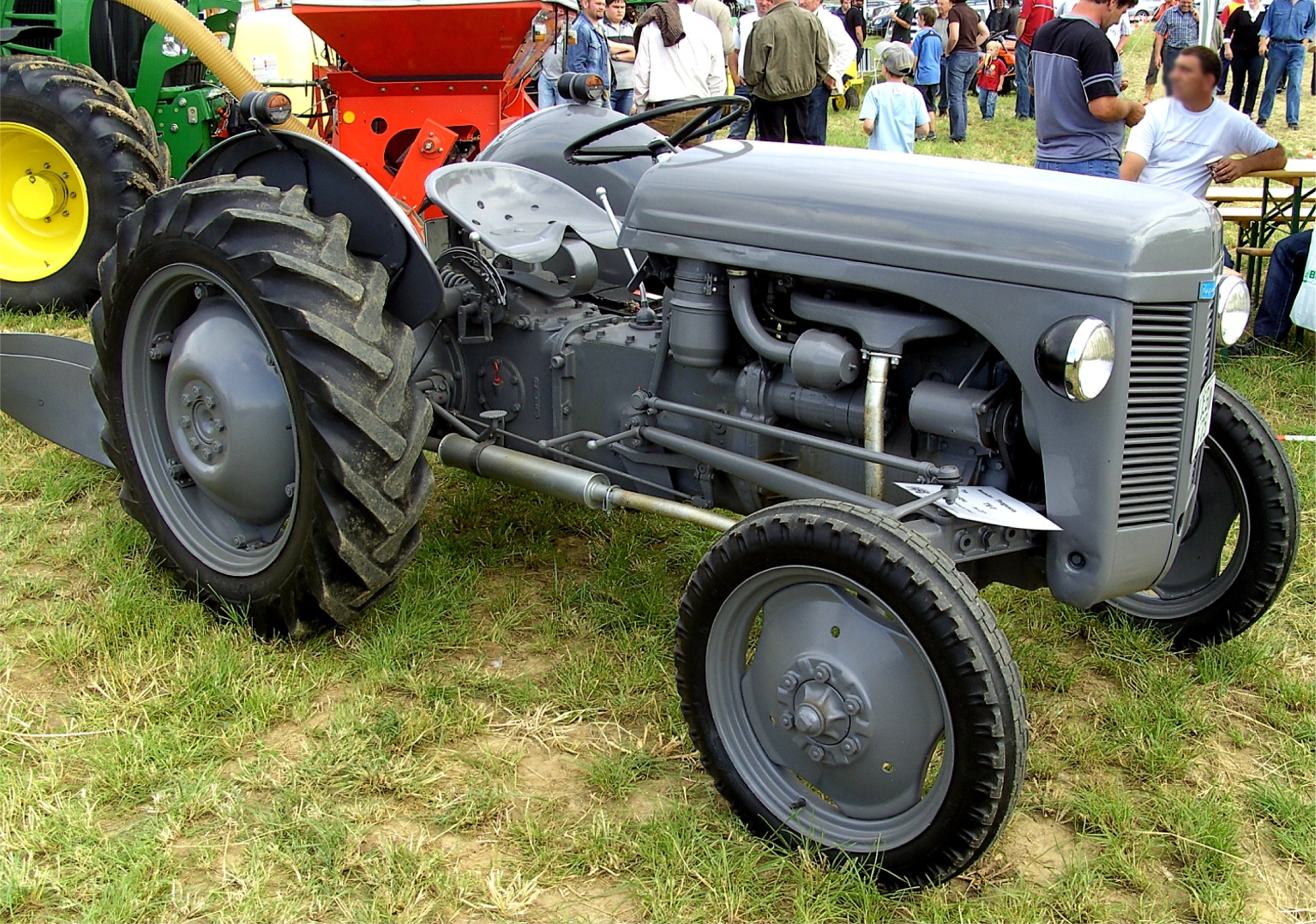 Ferguson (Traktor) Ferguson (Traktor)