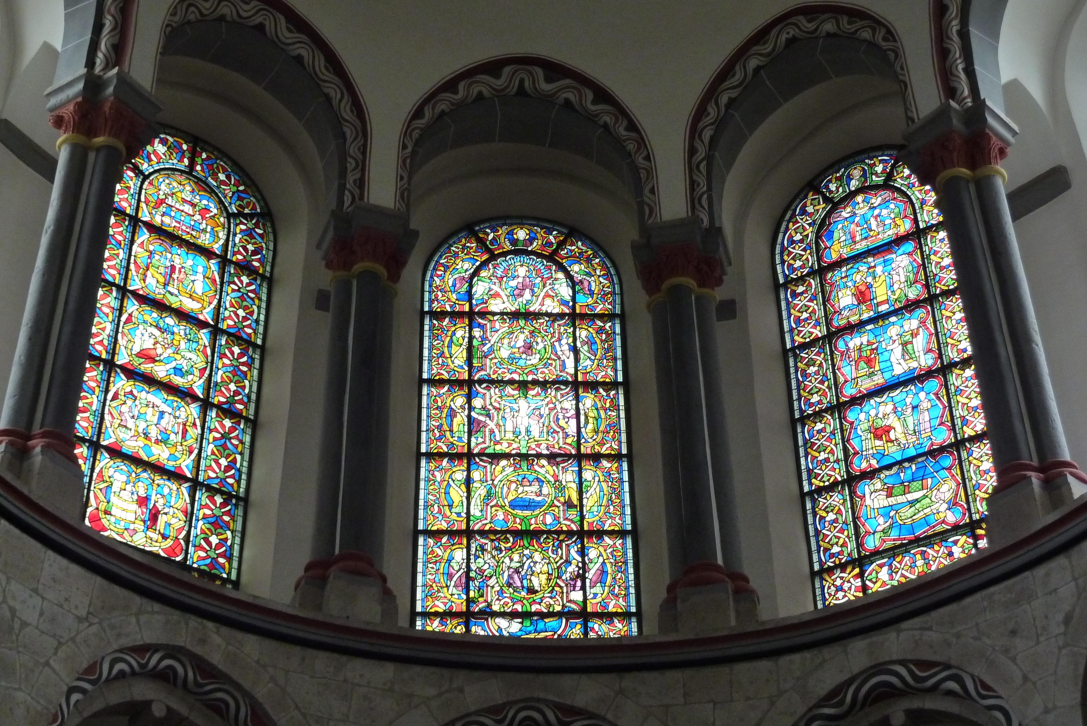 Romanische Glasfenster von St. Kunibert (Köln)