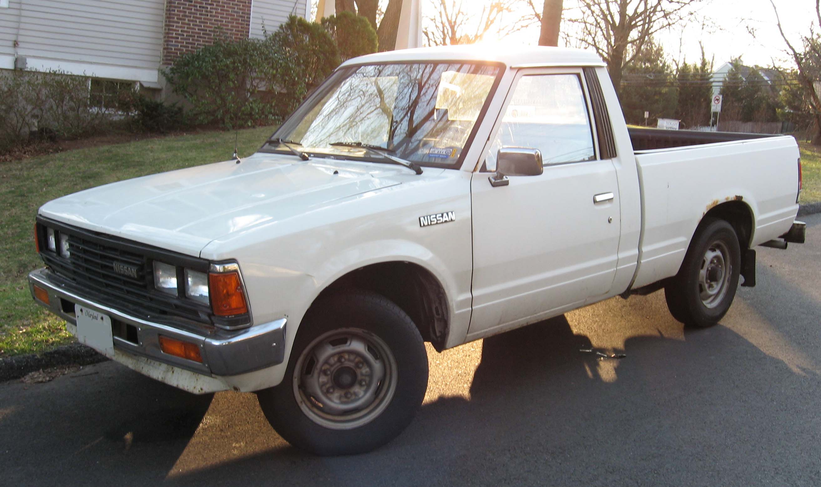 1983 Nissan diesel pickup #7