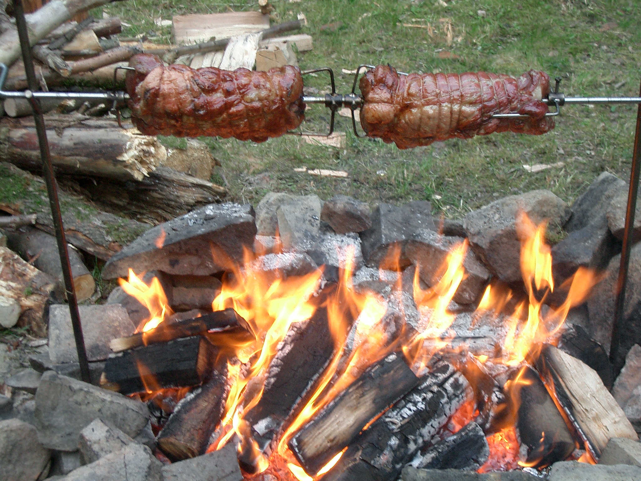 Как сделать мясо на костре Как сделать мясо на костре