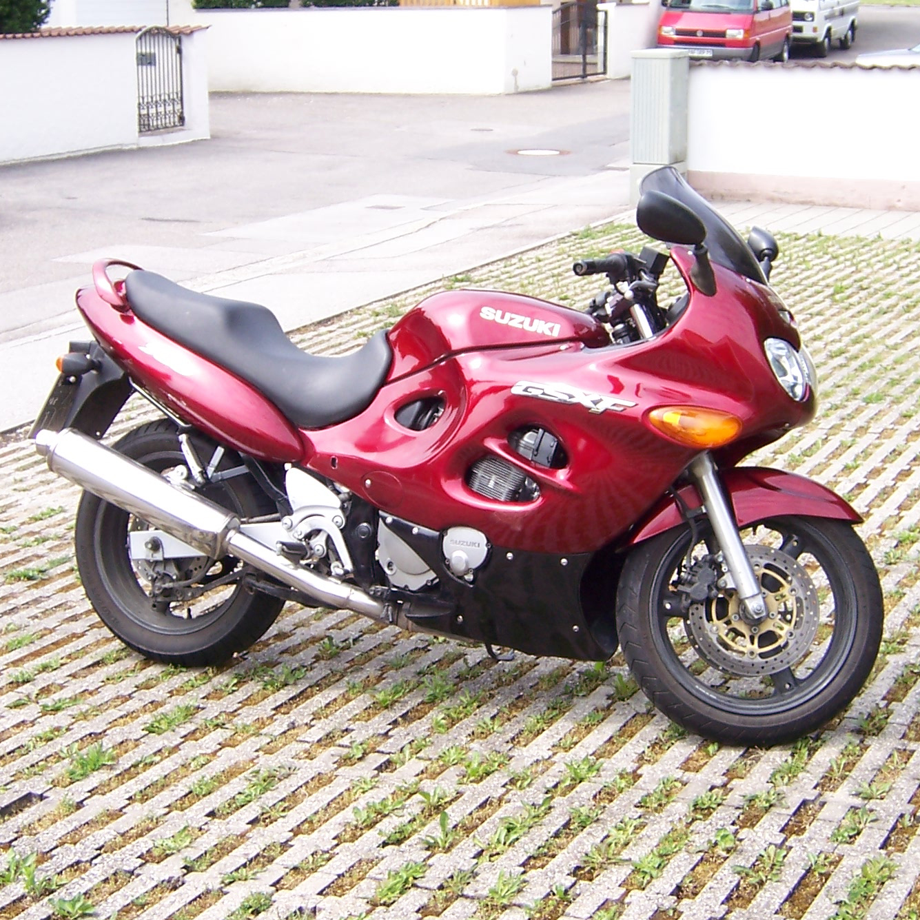 bmw gs750f