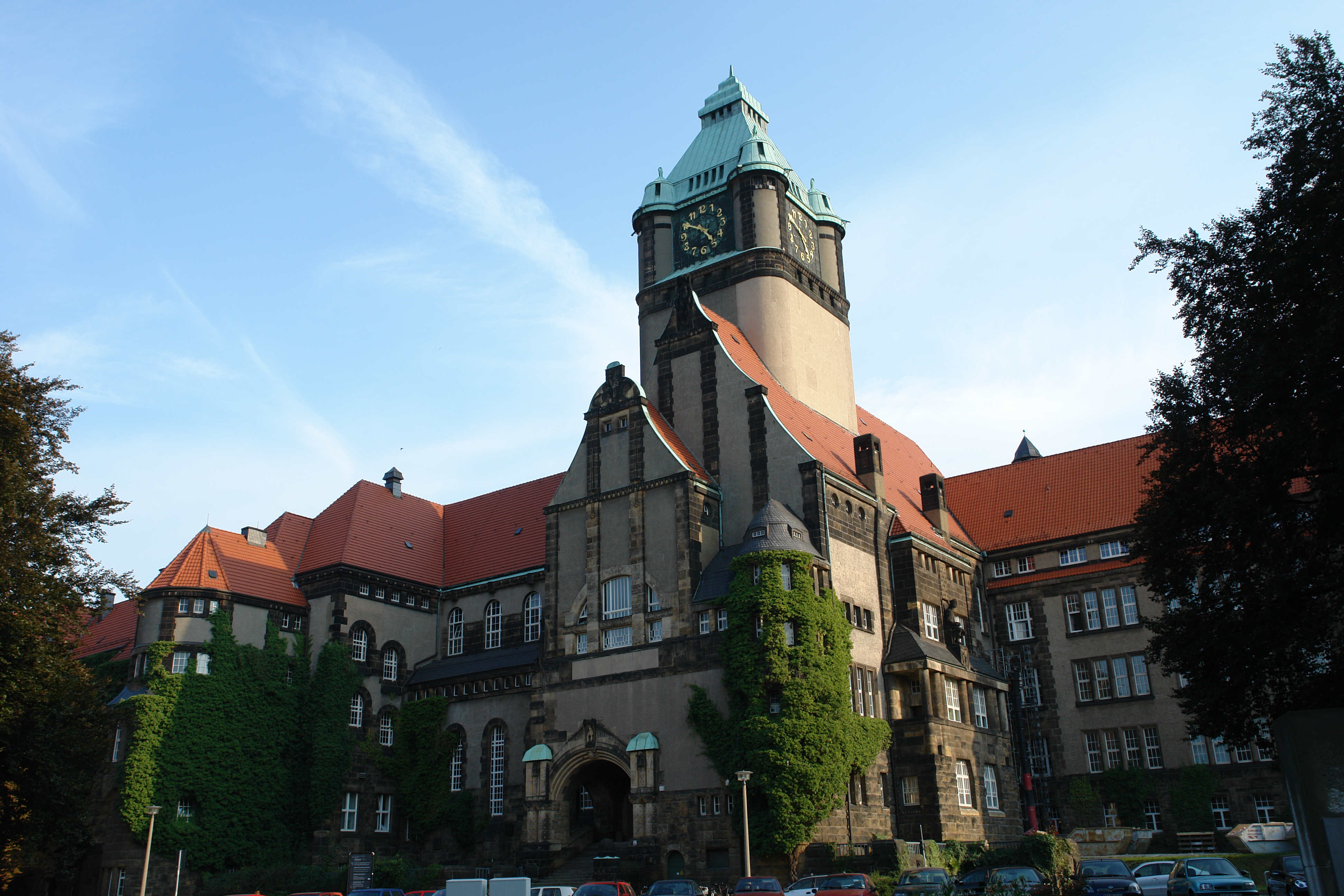 Technische Universität Dresden