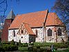Elmenhorst, Kirche - Ansicht vom Kirchhof (2008-04-20).JPG