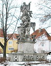 GuentherZ 2010-12-13 0072 Langau Hauptplatz Johannes-Nepomuk-Saeule.jpg