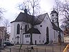 Außenansicht der Kirche Ss. Heinrich und Kunigunde in Schloß Neuhaus