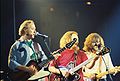 Crosby, Stills & Nash bei einem Konzert im August 1974 (v.l. Stephen Stills, David Crosby, Graham Nash)