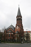 Hochmeister-Kirche Berlin left front.jpg