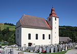 Kath. Pfarrkirche hl. Margareta und Friedhof