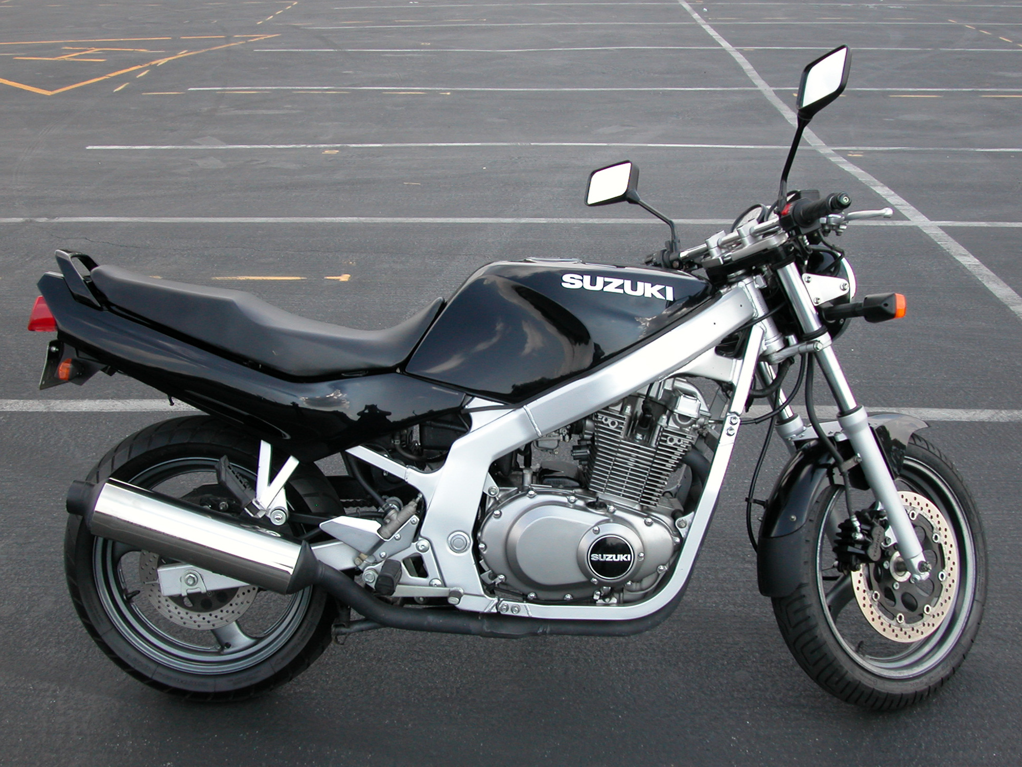 2010 suzuki gs500f
