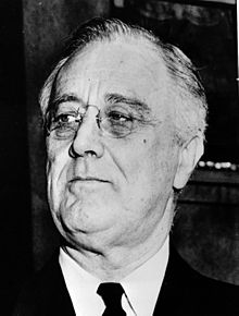 Schwarzweiß-Foto (Kopfbild) von Roosevelt