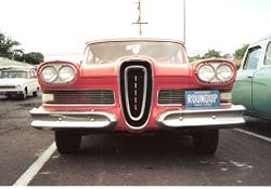 1958 Edsel Roundup (Front View).jpg