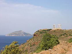 Blick über Kap Sounion auf Patroklos