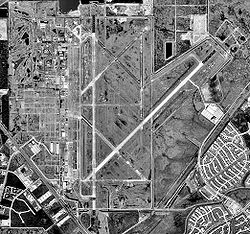 Satellitenaufnahme des Ellington Airports