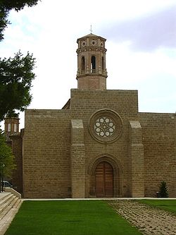 Fassade der Kirche
