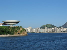 Blick von Rio de Janeiro auf Niterói