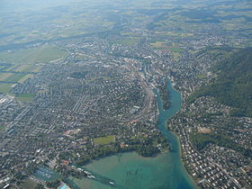 Luftaufnahme der Stadt Thun