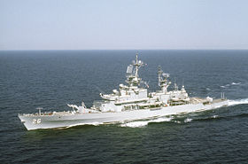 USS Belknap 1992 im Mittelmeer