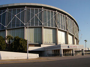 Das Arizona Veterans Memorial Coliseum in Phoenix