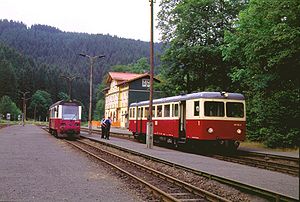 187 012 (rechts) im Bahnhof Eisfelder Talmühle