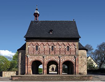 Karolingische Torhalle (Westseite) des Klosters Lorsch