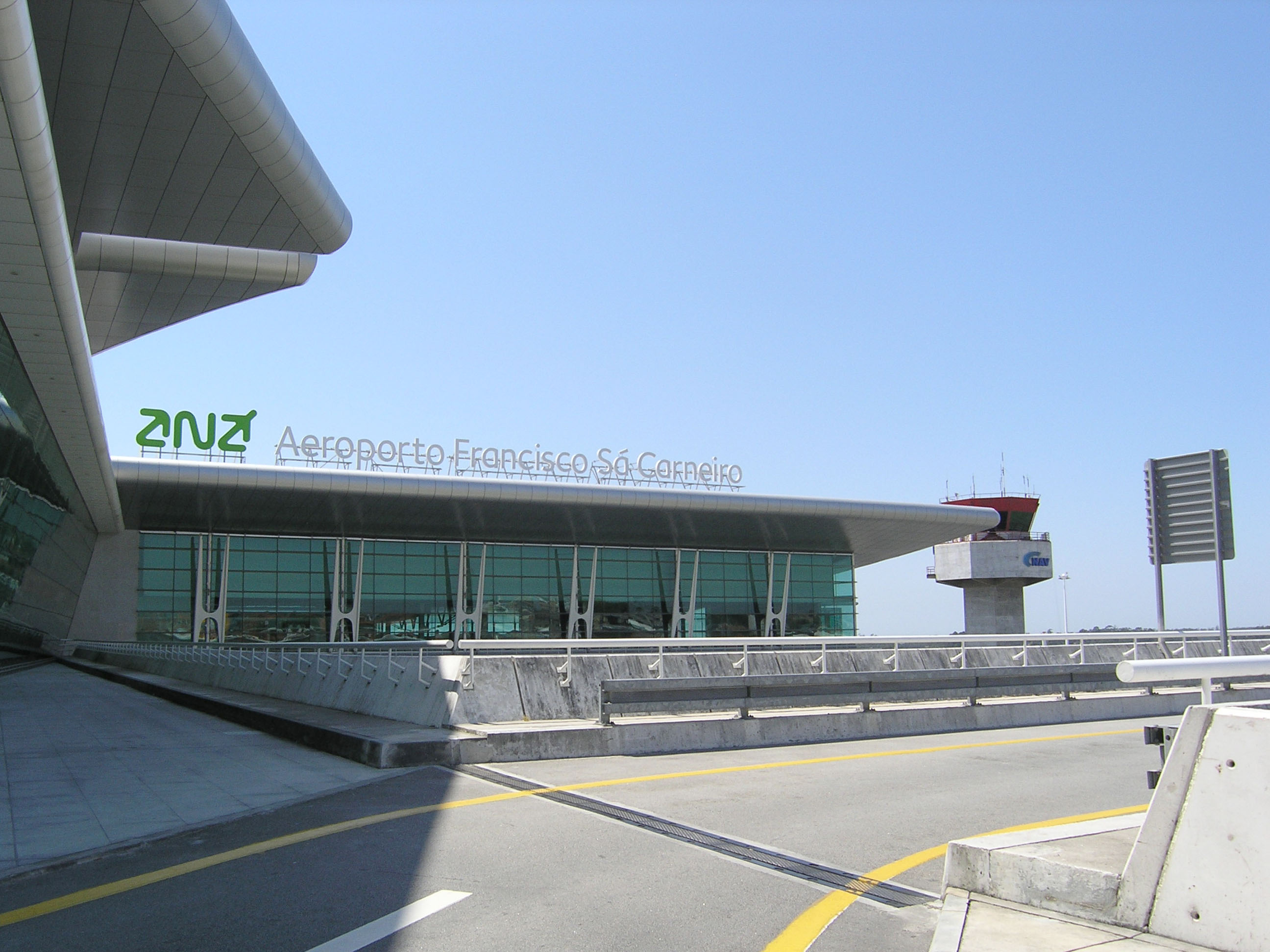 Flughafen Porto