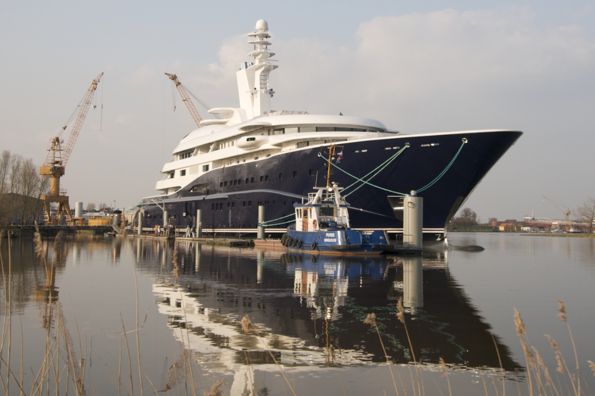 Dilbar Yacht Besitzer Dilbar Yacht Besitzer