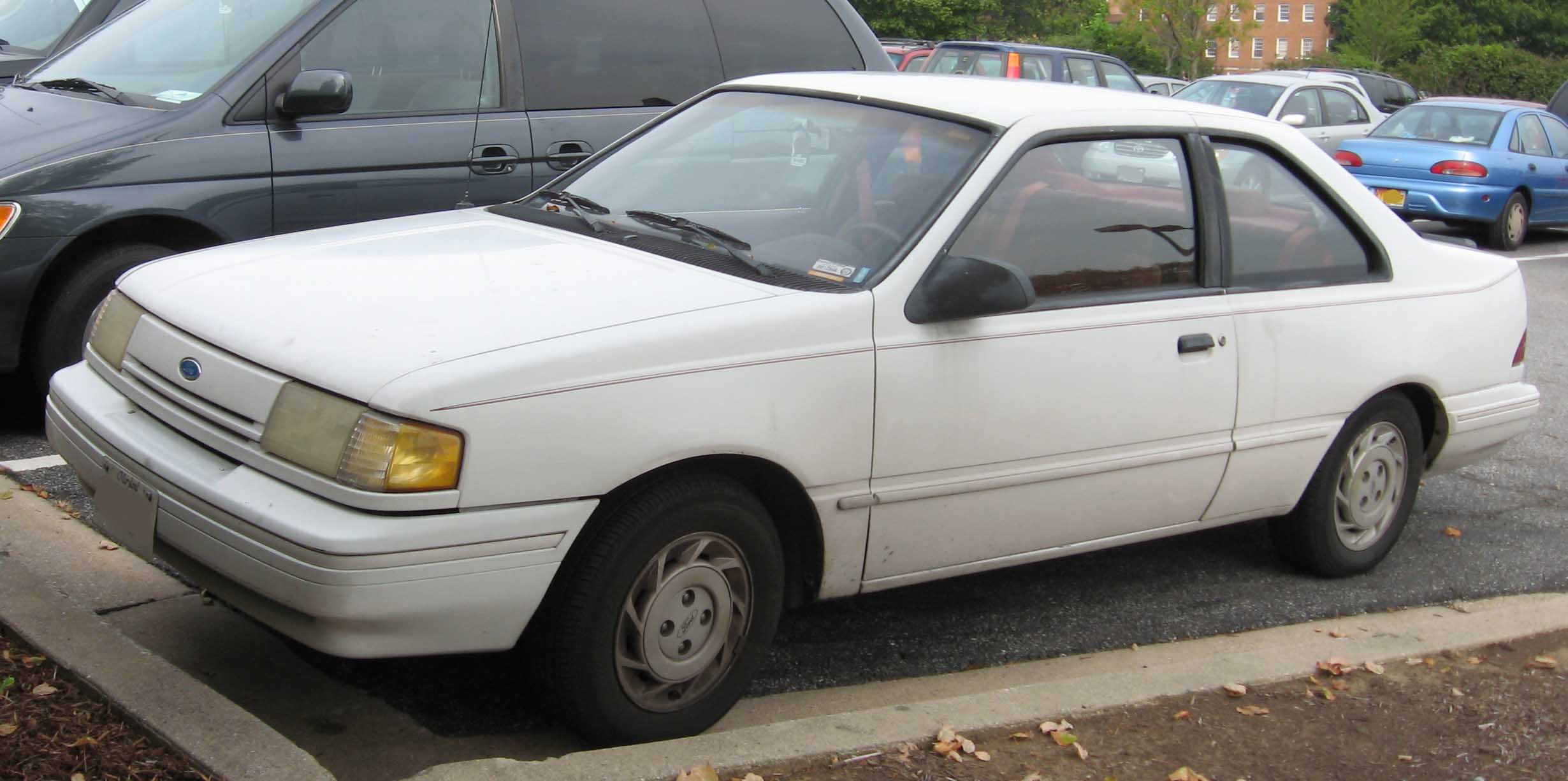 1985 Ford tempo glx #4