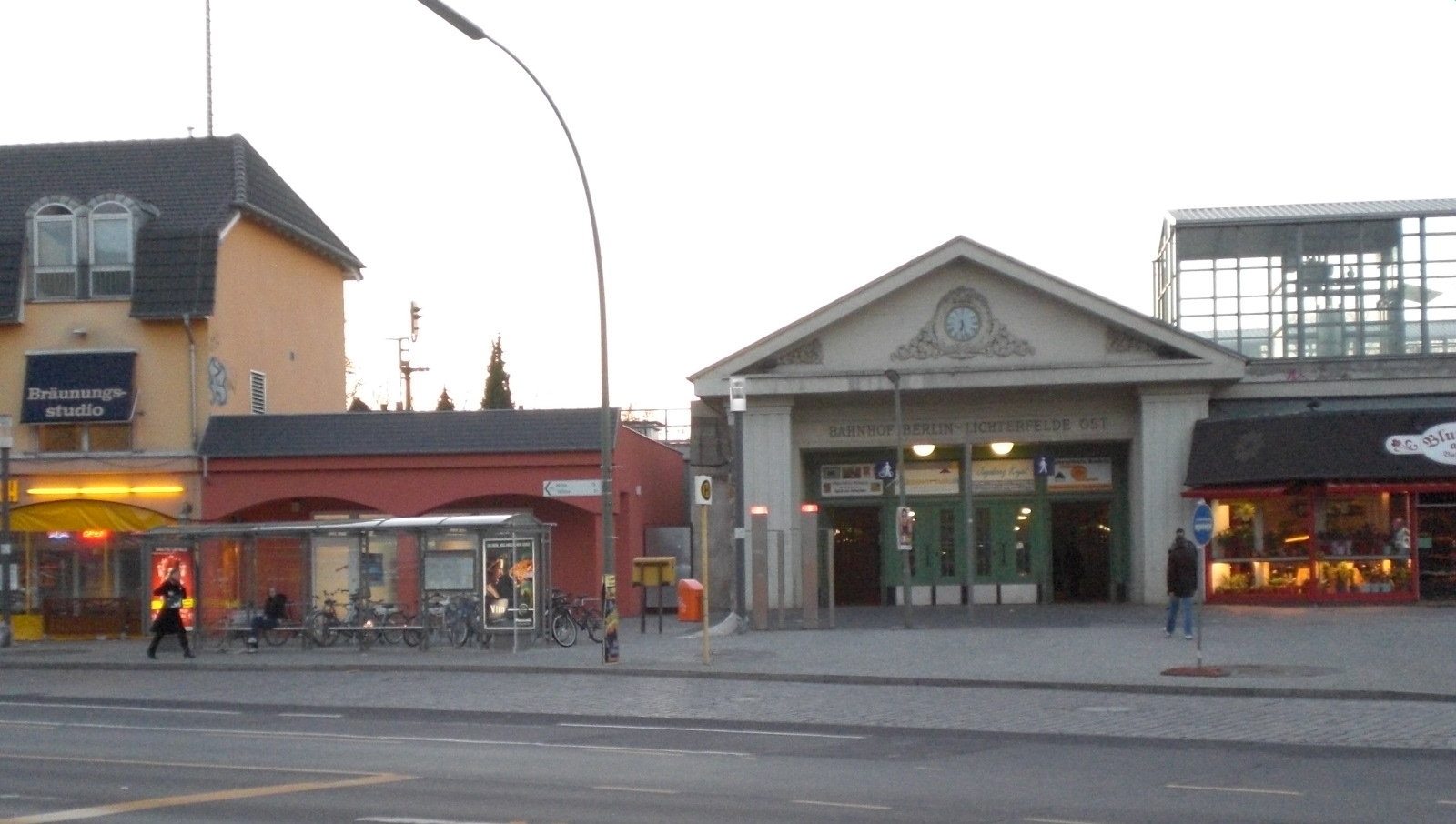 Bahnhof BerlinLichterfelde Ost