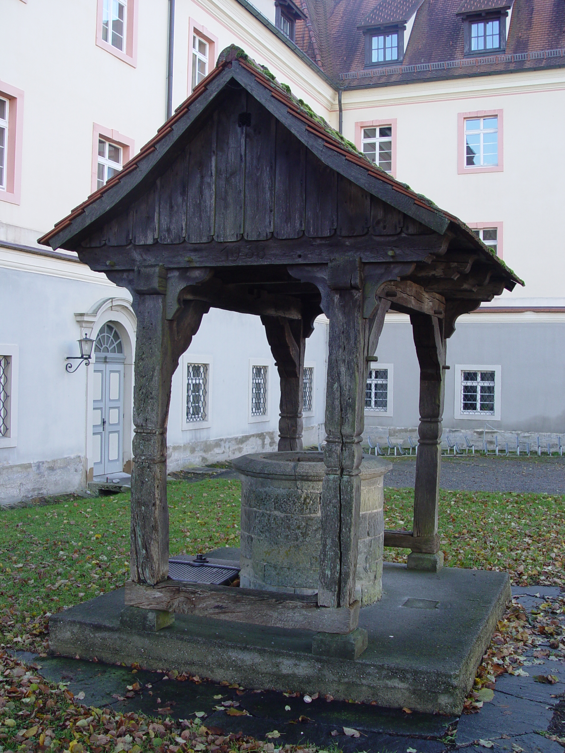 Zierbrunnen